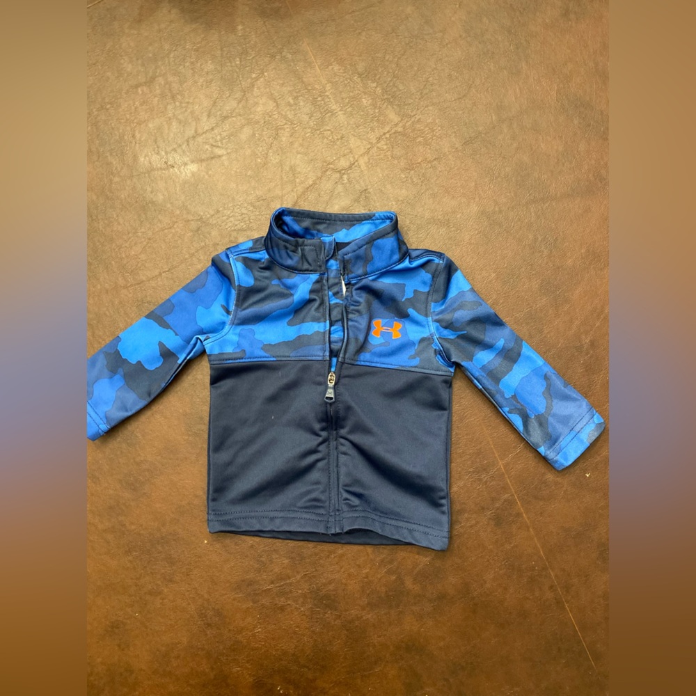 Under Armour Bundle - Picture 2 of 4